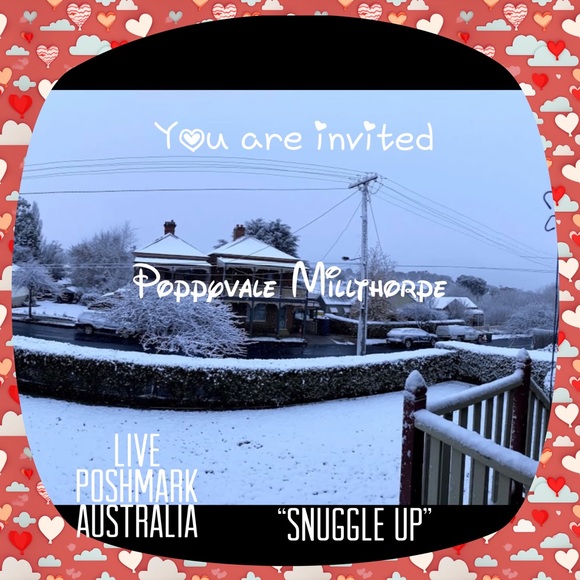 VINTAGE Black Crystal Silver Drop Earrings - Picture 8 of 8